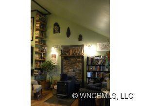 835 Secluded Valley Road - Photo 4