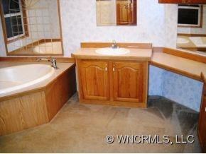  - Photo 8