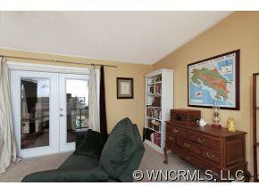 4 Sugarloaf Lane - Photo 11