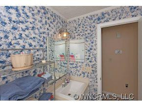 4 Sugarloaf Lane - Photo 18