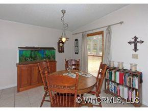 4 Sugarloaf Lane - Photo 3