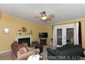 4 Sugarloaf Lane - Photo 10
