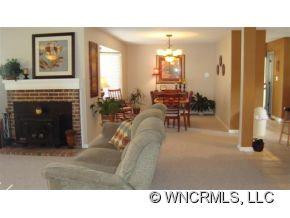 157 Hunters Trail - Photo 2