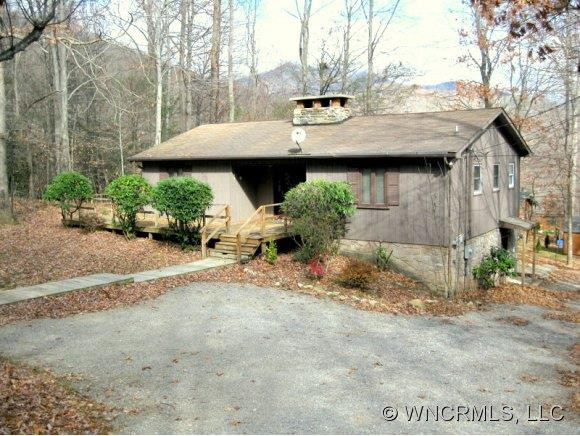 30 Friar Tuck Lane