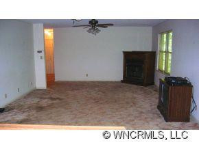 207 Sean Way - Photo 4