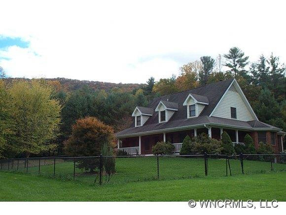 302 Rose Hill Rd