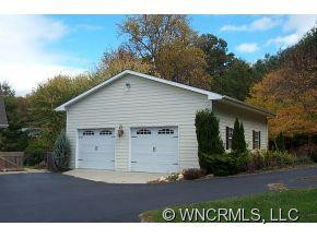 302 Rose Hill Rd - Photo 6
