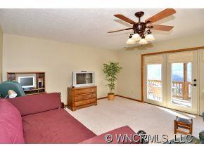 412 Highview Drive - Photo 11