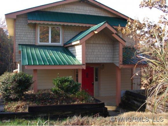 112 Utopia Road