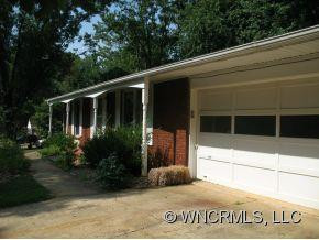 16 Waters Road - Photo 4