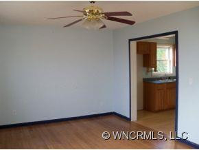 185 Victoria Drive - Photo 3