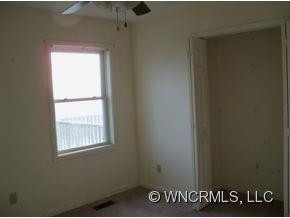185 Victoria Drive - Photo 6