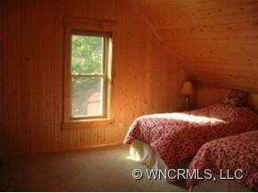 794 Valleyview Drive - Photo 8