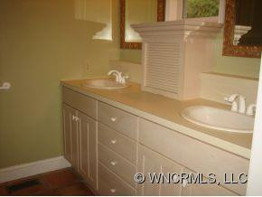 426 Manor Crest Lane - Photo 14