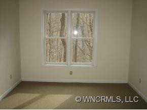 426 Manor Crest Lane - Photo 17