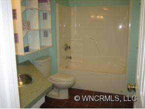 426 Manor Crest Lane - Photo 19