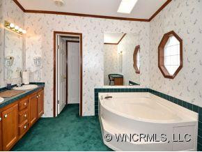 44 Cloverfield Road - Photo 10