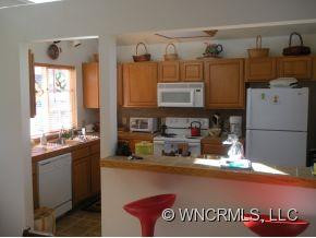 166 Linsonwood Rd - Photo 17