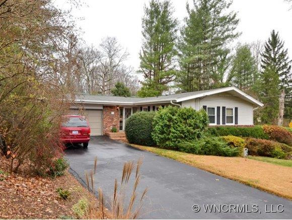 51 IMPERIAL CT.