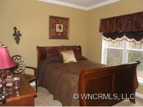 779 Shumont Road - Photo 9