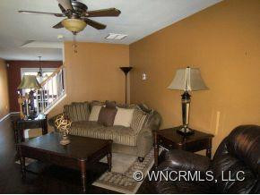 10 Yorktown Circle - Photo 2