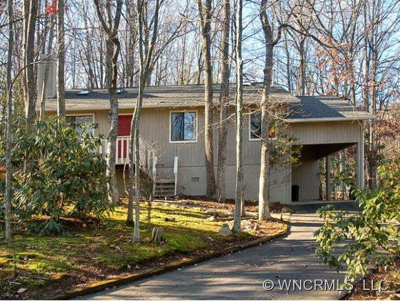 34 HICKORY HILLS DRIVE