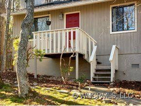 34 HICKORY HILLS DRIVE - Photo 9