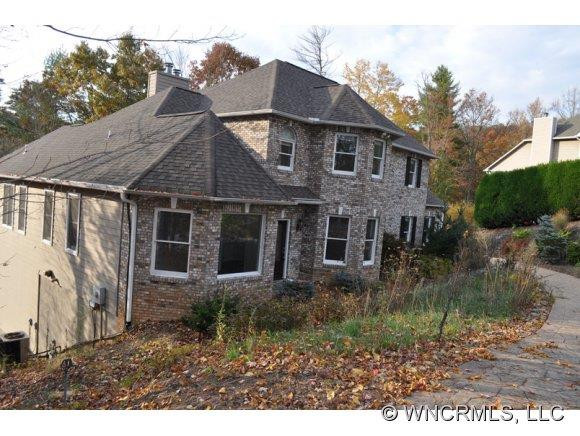 3 Meadowbrook Lane