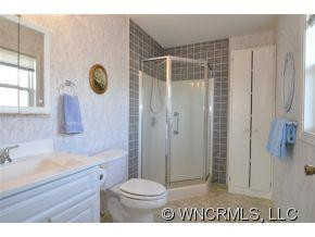 452 Walker Road - Photo 12