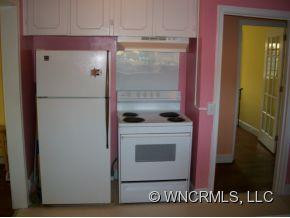 11 Lakeshore Drive - Photo 5