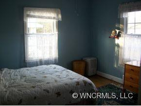 11 Lakeshore Drive - Photo 9