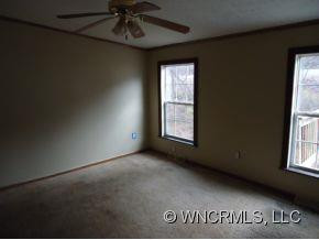 196 Gashes Creek - Photo 6