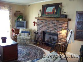2701 Sagamore Lane - Photo 5