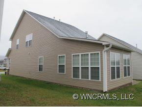 19 Manderley Way - Photo 2