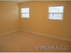 19 Manderley Way - Photo 10