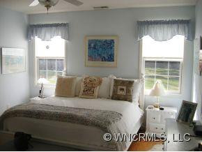 185 Cambridge Drive - Photo 3