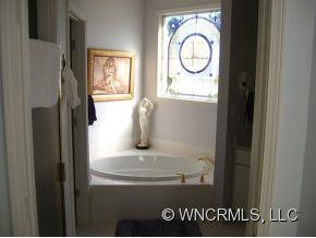 185 Cambridge Drive - Photo 4