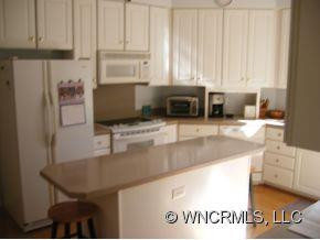 185 Cambridge Drive - Photo 5