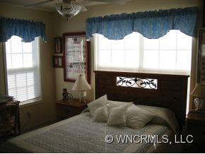 185 Cambridge Drive - Photo 10