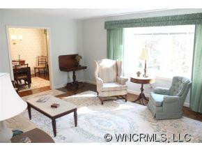 929 TOXAWAY DRIVE - Photo 2
