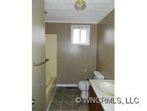 23 Shadowlawn Drive - Photo 5