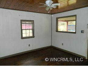 23 Shadowlawn Drive - Photo 7