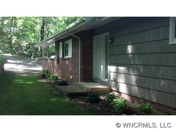 37 Hawktree lane