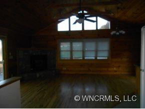 16 Hiawatha Drive - Photo 6