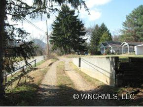 10 Blaines Way - Photo 6