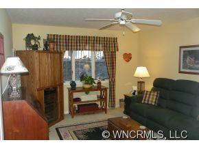 145 Bent Tree #J3 - Photo 10