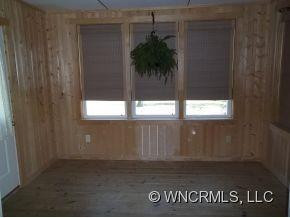 405 Royal Pines Drive - Photo 10