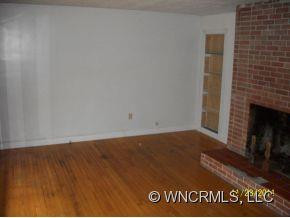 317 Thomas Park - Photo 3