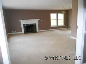 250 Hawthorne - Photo 2