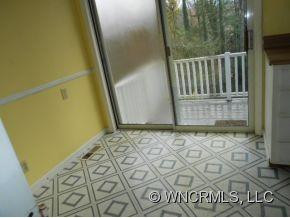 250 Hawthorne - Photo 12